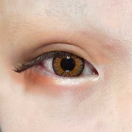 resize_eyemake5.jpg